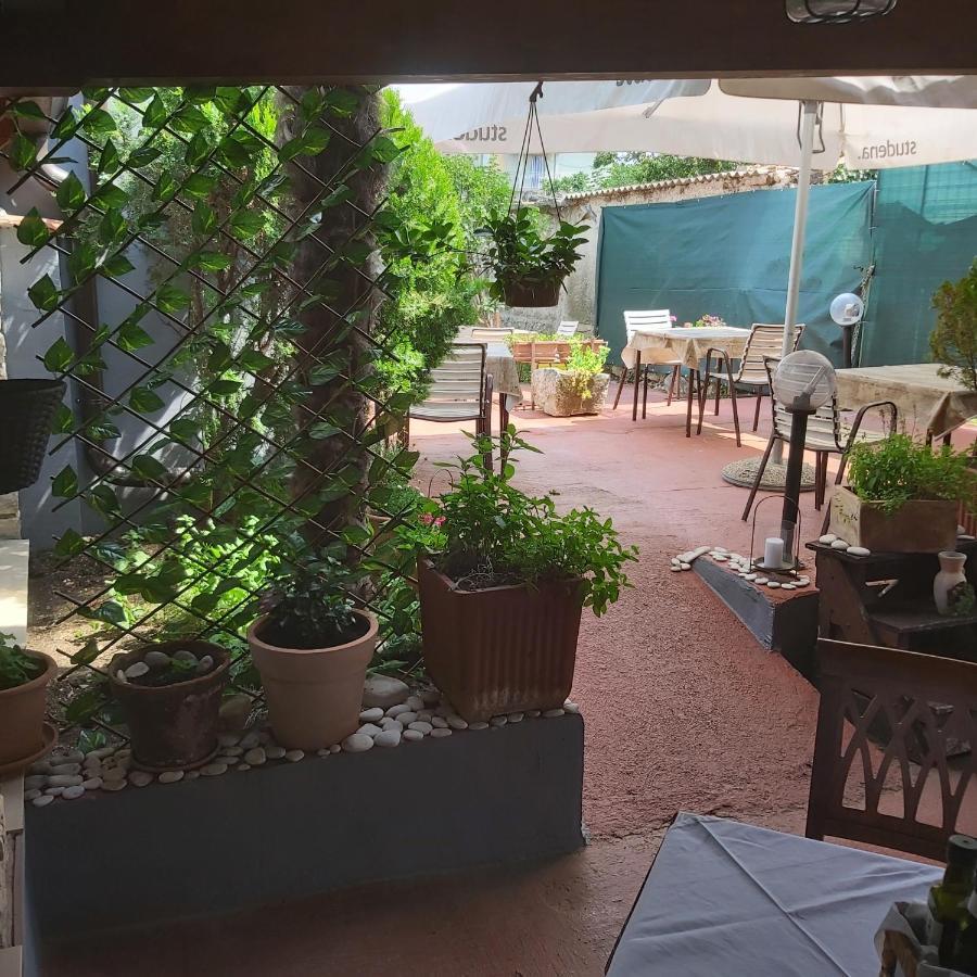 Sobe Anja Guest House Brtonigla Exterior photo