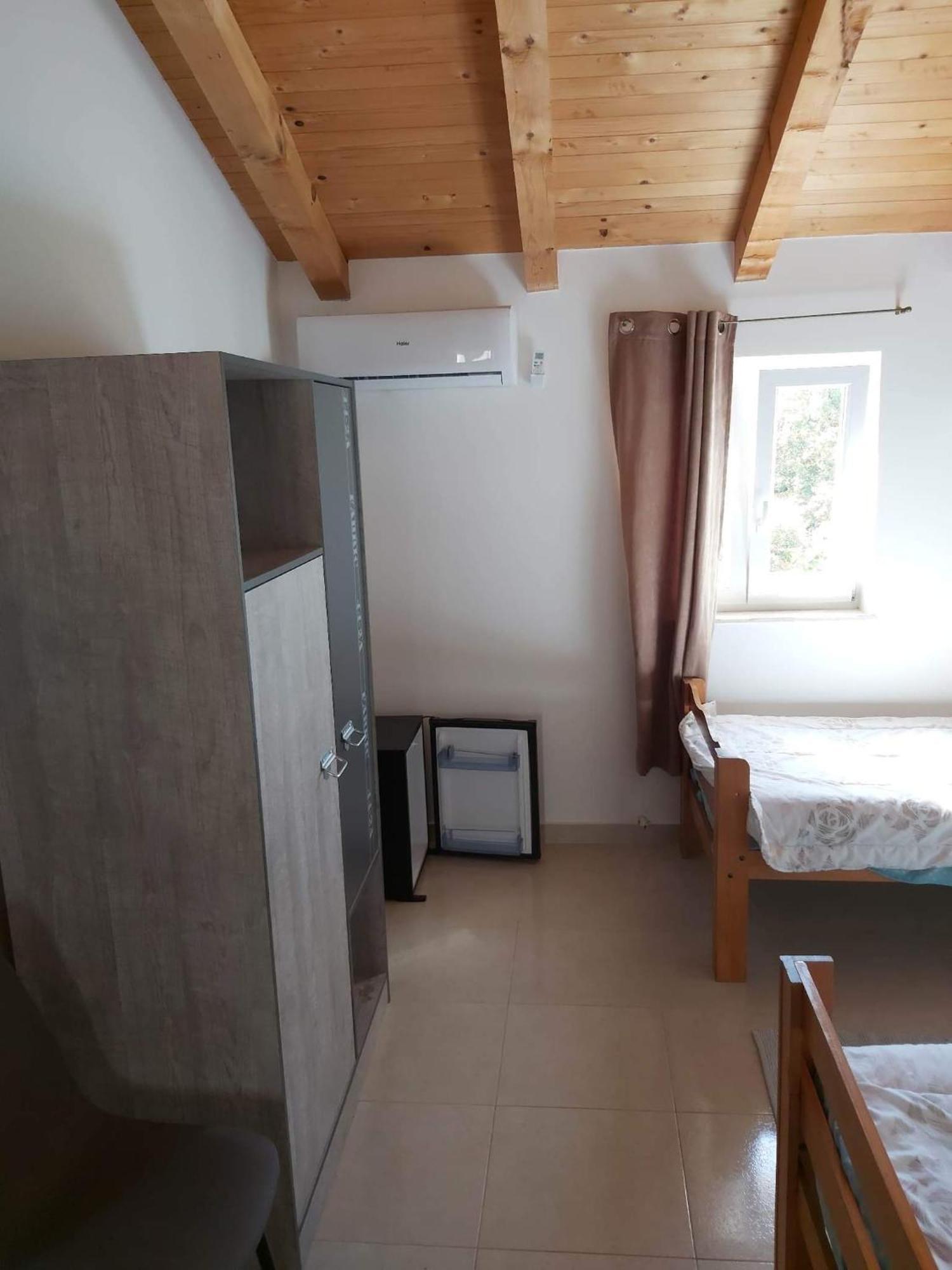 Sobe Anja Guest House Brtonigla Room photo
